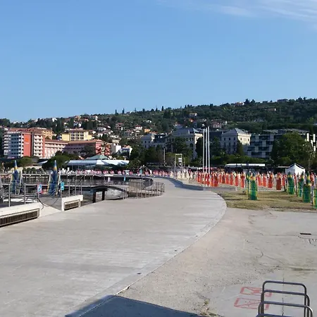 Sunshine 3 Apartahotel 4*